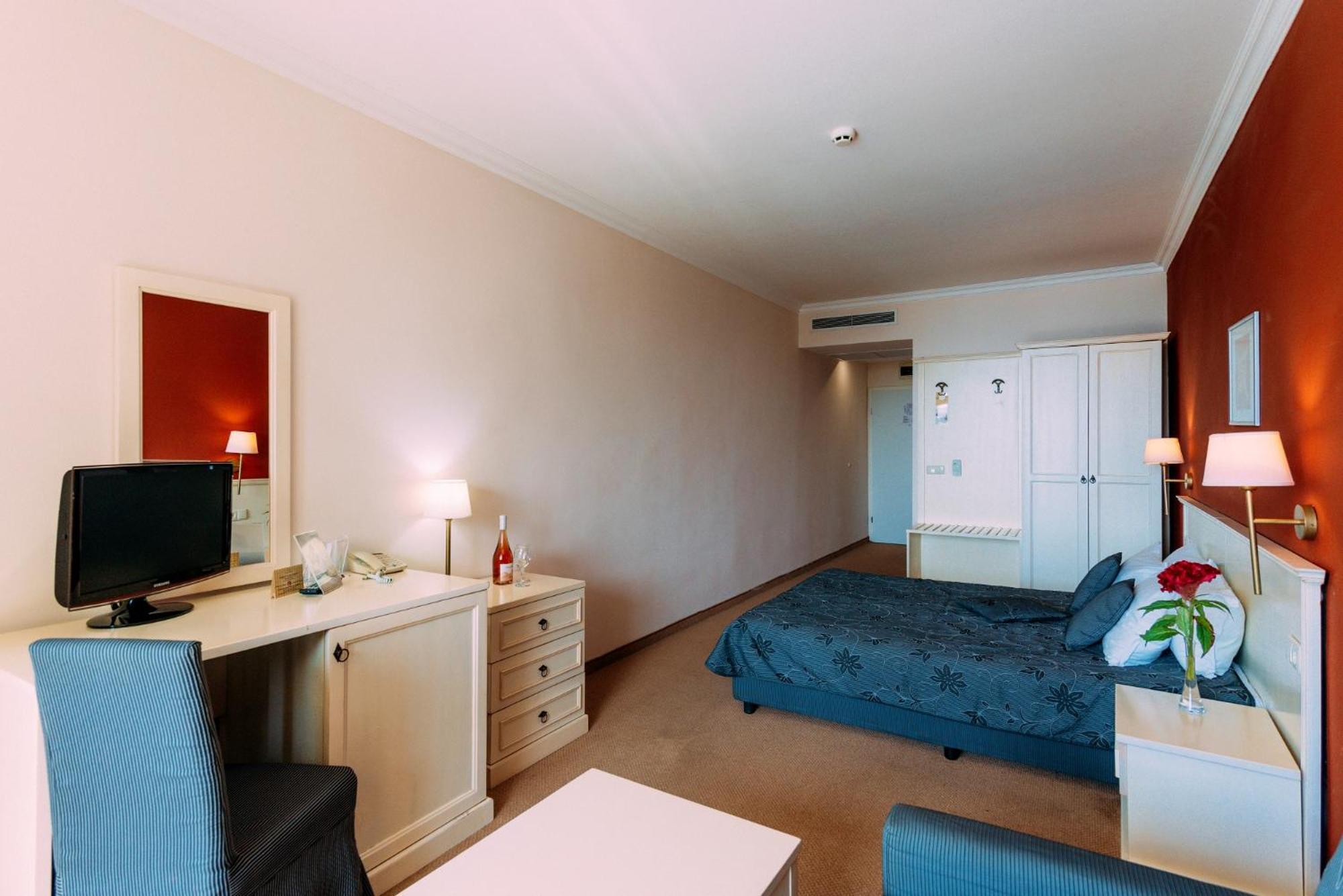 Festa Pomorie Resort Ngoại thất bức ảnh